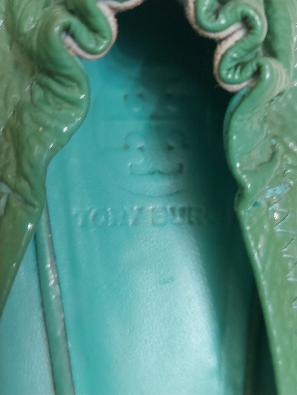 Tory Burch Green Logo Leather Ballet Flats Size 7.5 - Picture 2 of 7